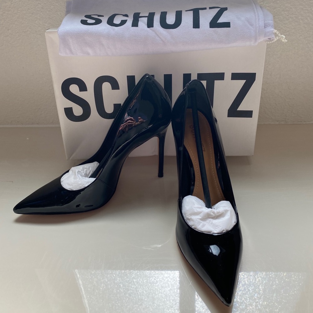 Schultz Black Patent Leather Heels, Size 7